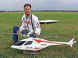 Jaroslaw Janus (Poland) with his Genesis